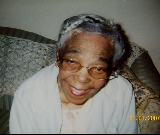 Beatrice Farve, 112 Beatrice Farve, 112