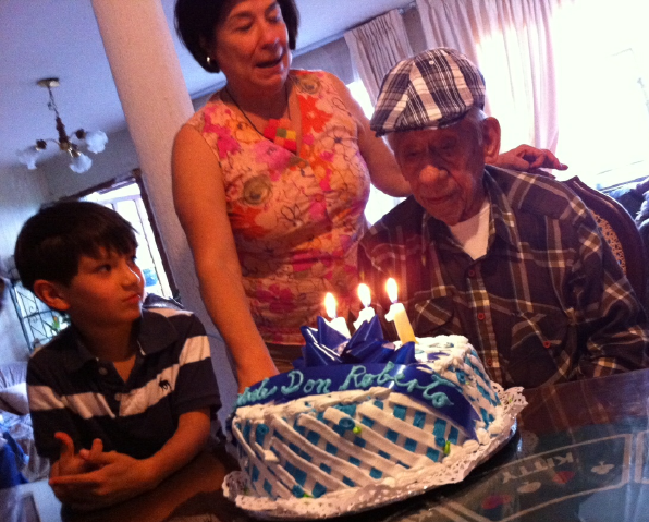 Don Roberto Cervantes, 111` Don Roberto Cervantes,111