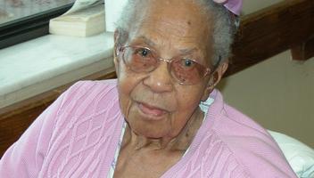 Pearl Hampton, 111 Pearl Hampton, 111