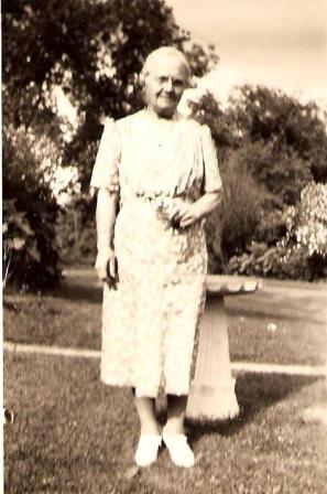 Bessie Bettencourt, 68