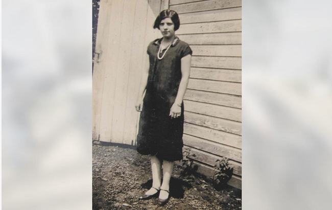 Bessie Hendricks, young