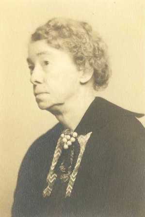 Estella Foster