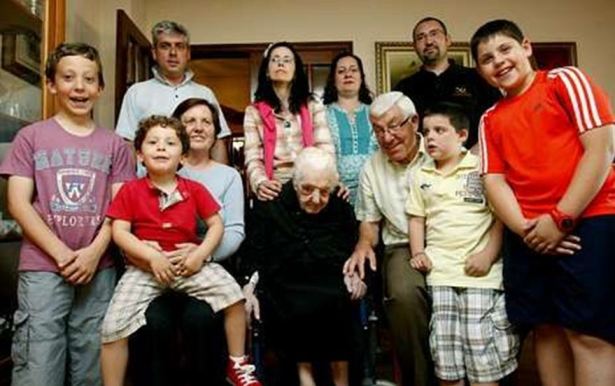 Francisca Barracel-Fernandez, 110