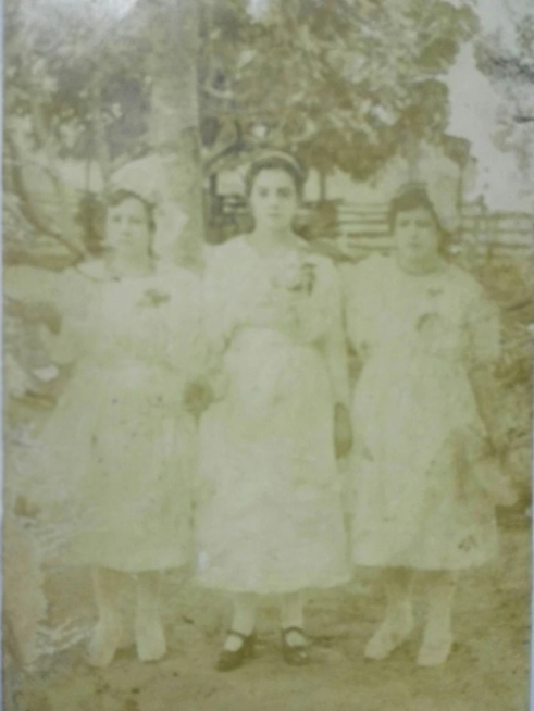 Faustina Sarmiento Pupo, young