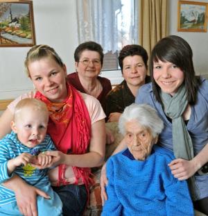 Frieda Szwillus, 109