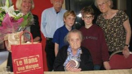 Huguette Masson, 109