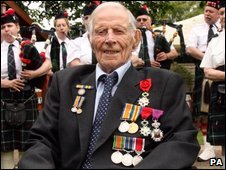 Harry Patch, 111