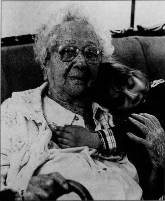 Lena MacLachlan, 111