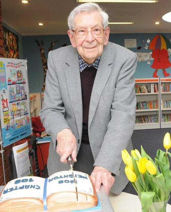 Robert Weighton, 108