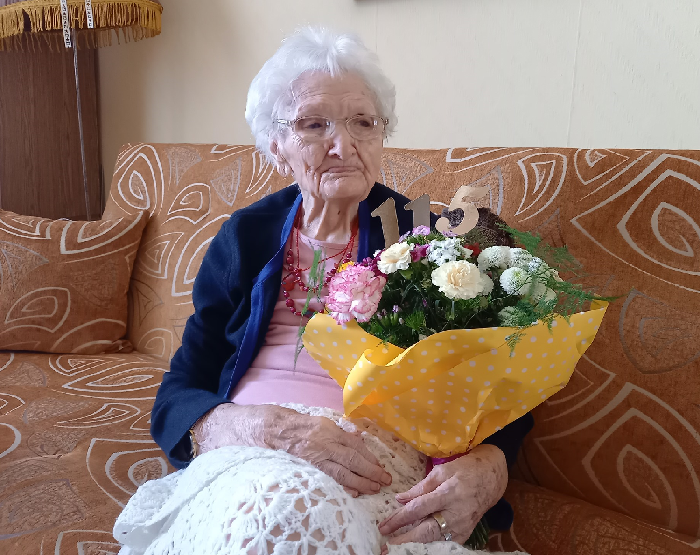 Tekla Juniewicz, 115